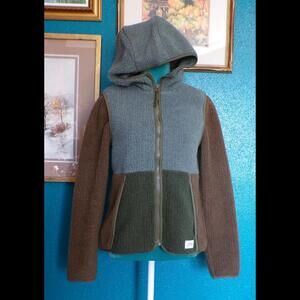 Cozy Hooded Fleece Jacket - Green & Brown Color Block